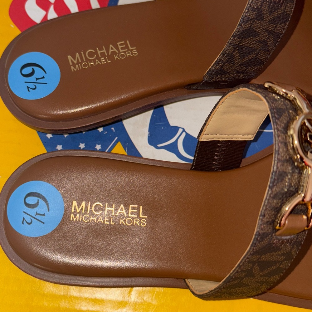 Michael Kors Dark Brown Logo Sandals size 6.5 - Picture 5 of 5